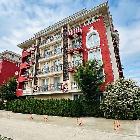 Apartment In Messembria *
